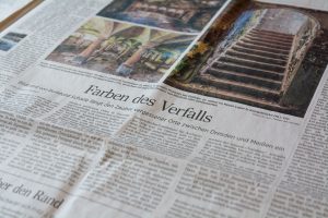 Read more about the article “Farben des Verfalls” in den Dresdner Neuesten Nachrichten